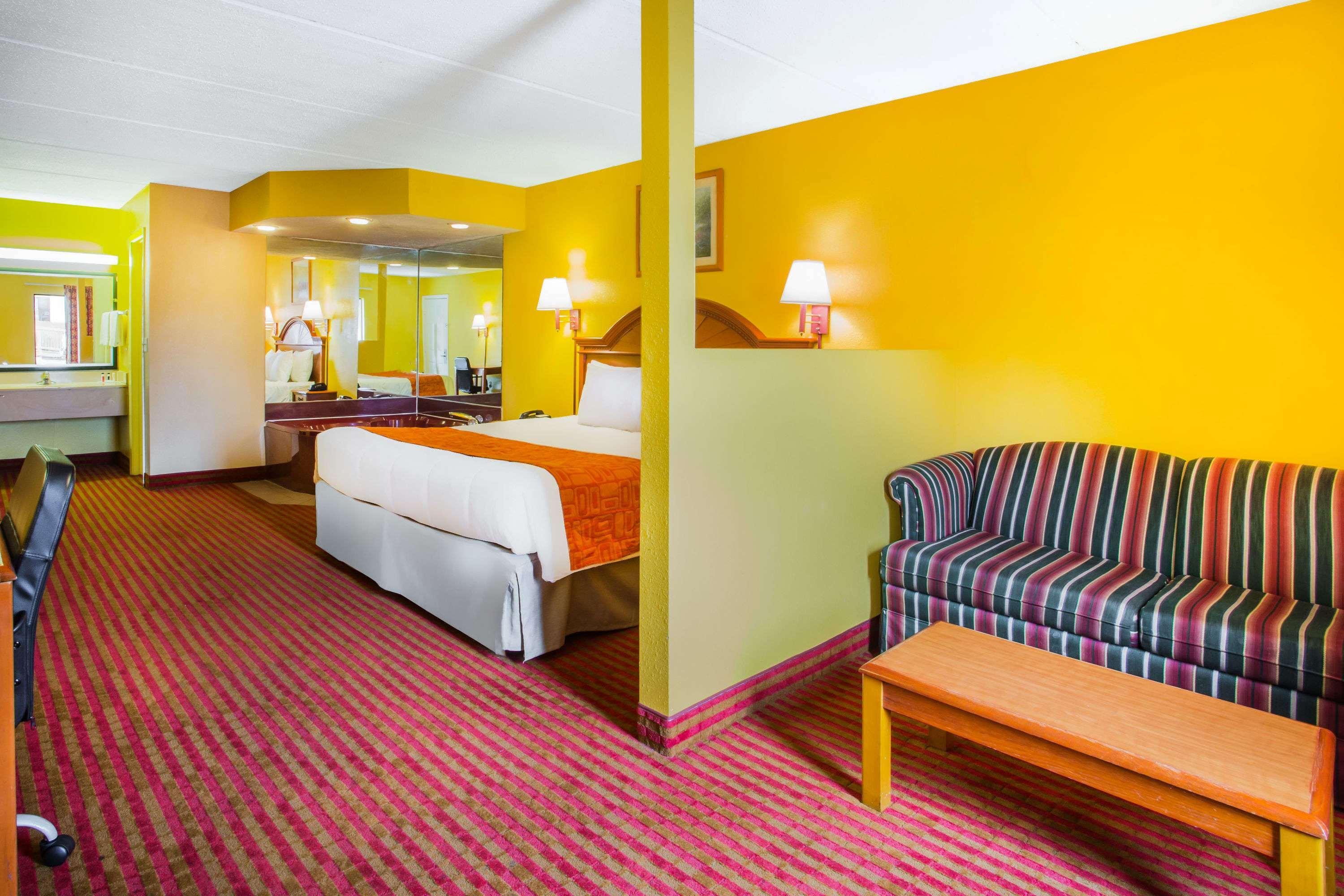 Howard Johnson By Wyndham Panama City Exterior foto